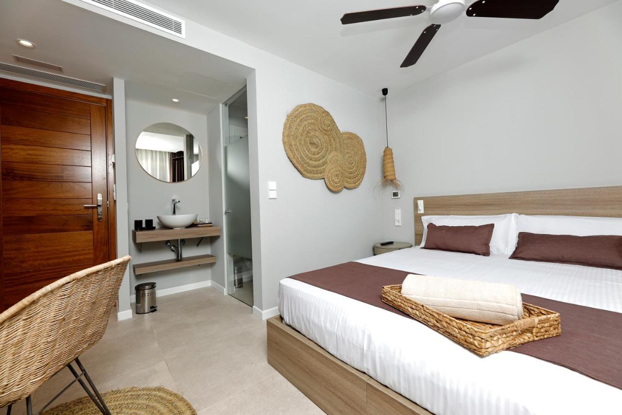 Eques Petit Resort Кала д'Ор Екстер'єр фото